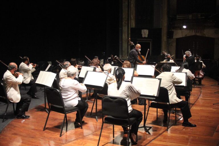 Música de Moncayo en Bellas Artes por la Orquesta Sinfónica Nacional