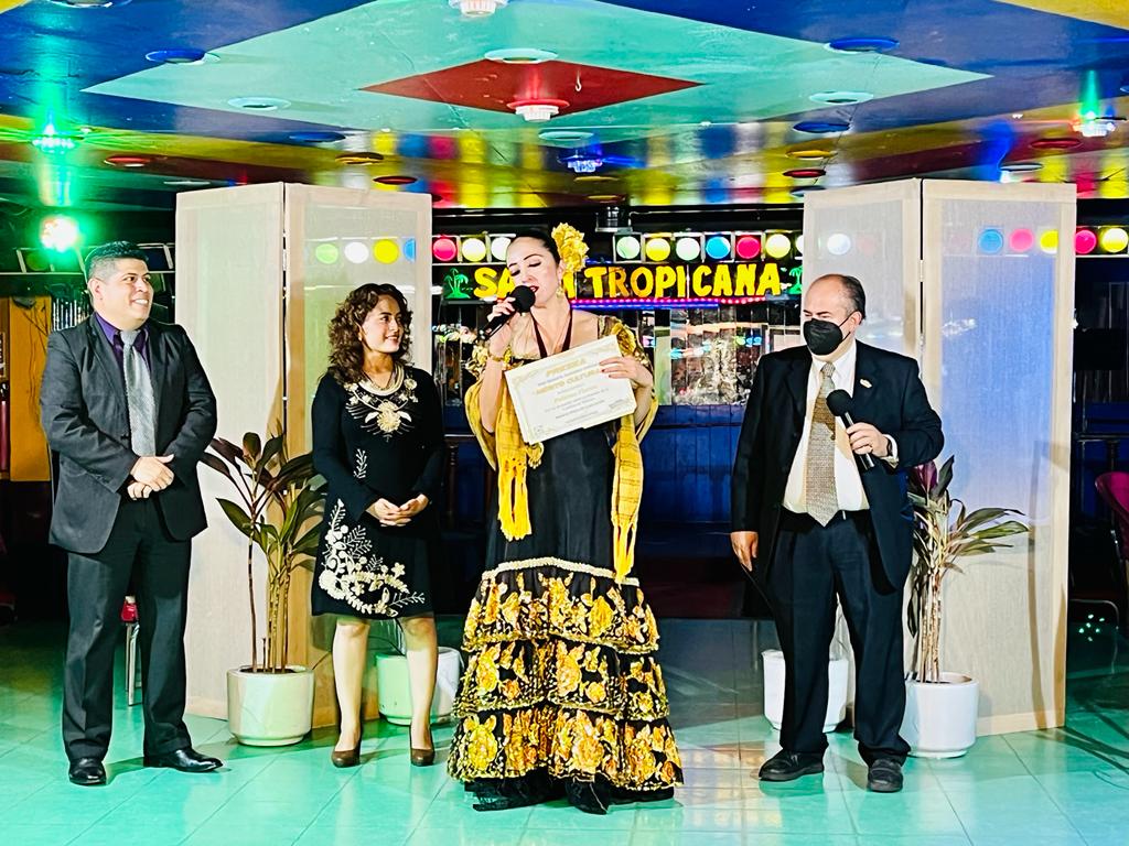 presea-roberto-gonzalez-salon-tropicana