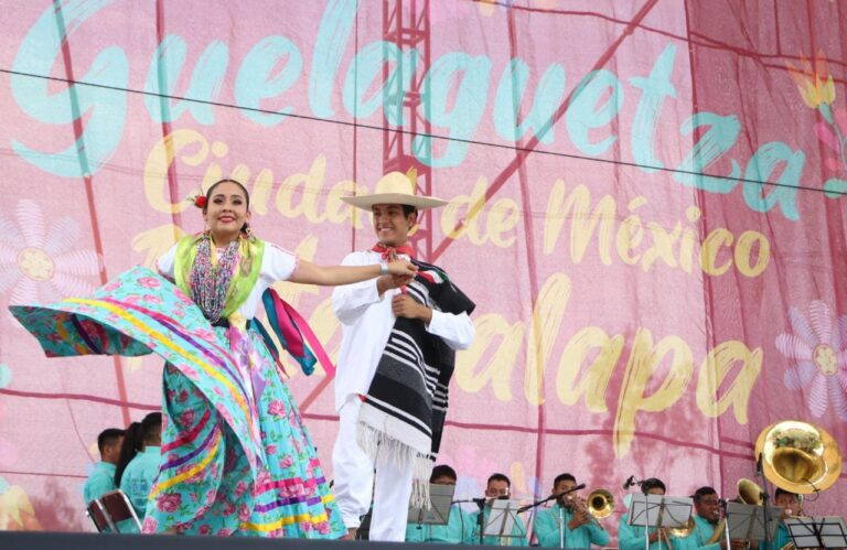 Más de 20 mil personas celebraron la Guelaguetza en la CDMX