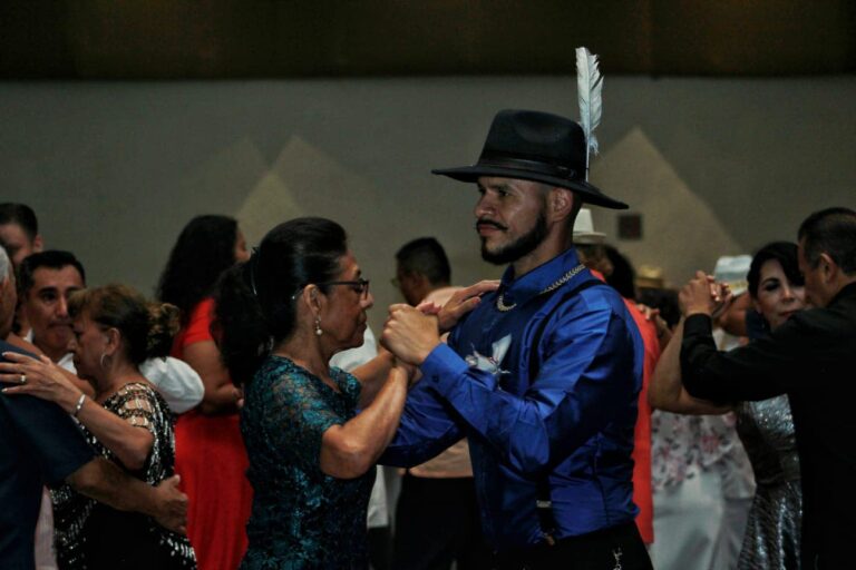 Organizan congreso de danzón en CDMX para apoyar a Acapulco