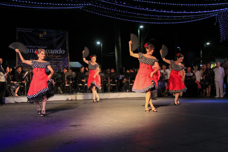 Danzoneando en Xalapa: 3 días de fiesta, danzón y baile en Veracruz